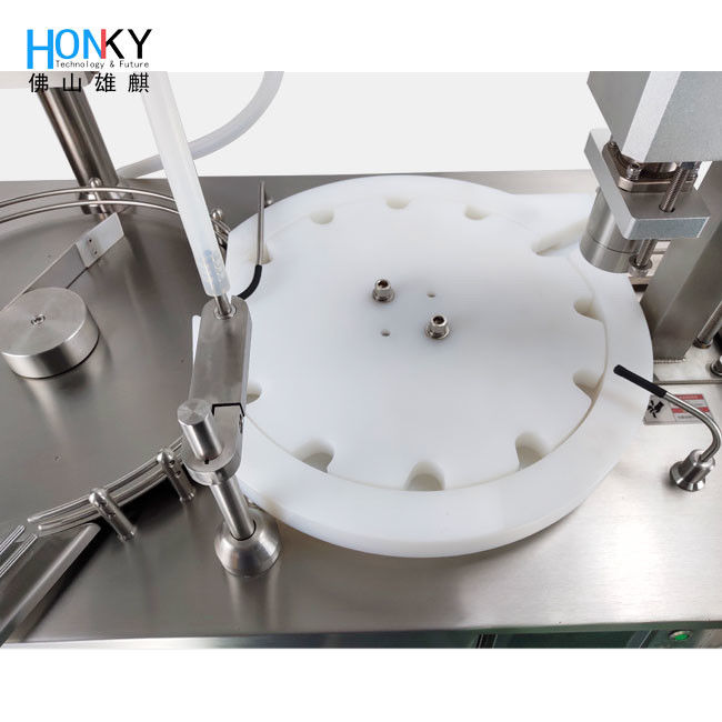 Μηχανή πλήρωσης φιαλιδίων επιτραπέζιου υπολογιστή με ταχύτητα 23 BPM 2-10g εύρος αντλίας και υψηλή ακρίβεια μέτρησης (± 0,5%)